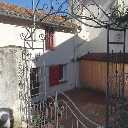 Holiday home Le Du Noyer Curcay